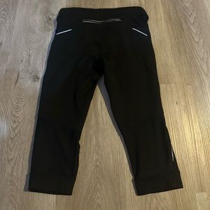 Athleta Cropped Length Compression Gym Leggings Black Women's size XS
